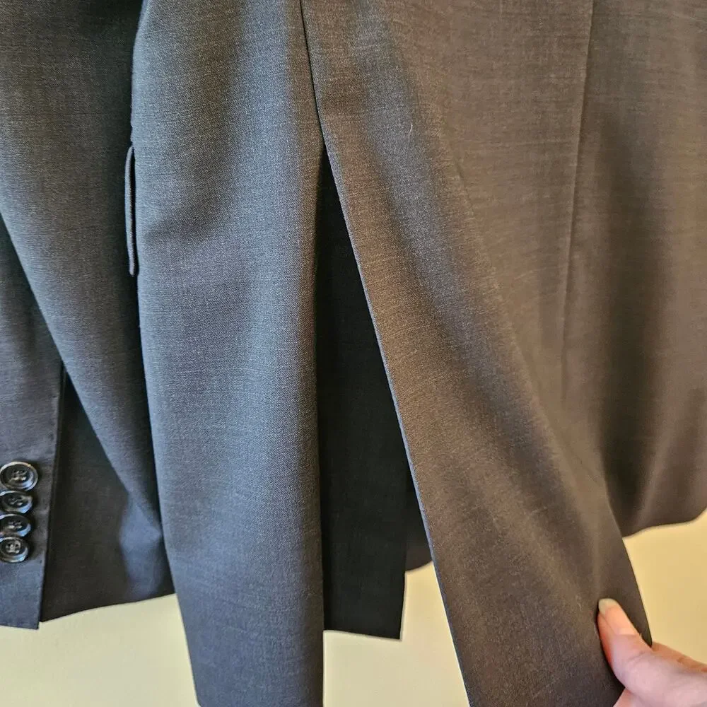 Hugo Boss Men's Slim Fit Wool Sports Coat Size 40L Huge/Genius Stretch Charcoal